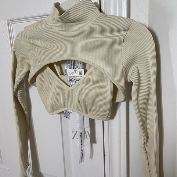 Zara Limitless Contour Set - New! - Picture 3 of 12